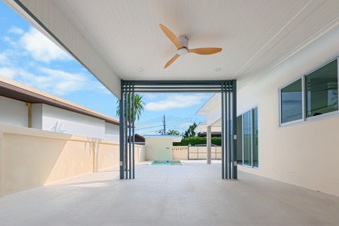 Chalet de 3 dormitorios en Ko Samui, Tailandia № 172492 - foto 13