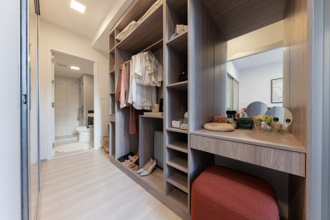 Estudio en el condominio en Bangkok, Tailandia № 205422 - foto 12