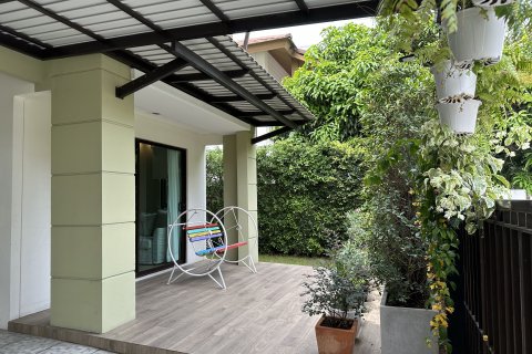 Haus in Suan Luang, Bangkok, Thailand 3 Schlafzimmer № 158644