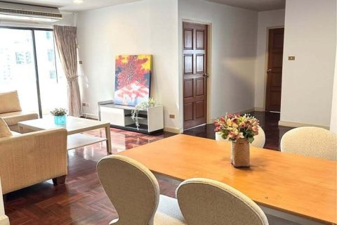 Condo in Watthana, Bangkok, Thailand, 3 bedrooms № 158649 - photo 8