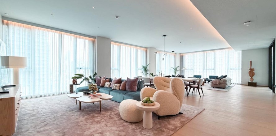 Condominio de 4 dormitorios en Bangkok, Tailandia № 180423