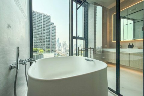 Condominio de 4 dormitorios en Bangkok, Tailandia № 180423 - foto 9