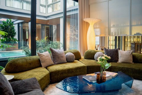 Casa de 5 dormitorios en Bangkok, Tailandia № 180428 - foto 23