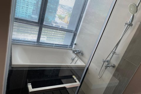 Condominio de 2 dormitorios en Bangkok, Tailandia № 157759 - foto 11