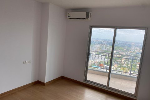 Condo in Bangkok, Thailand, 2 bedrooms  № 157757 - photo 9