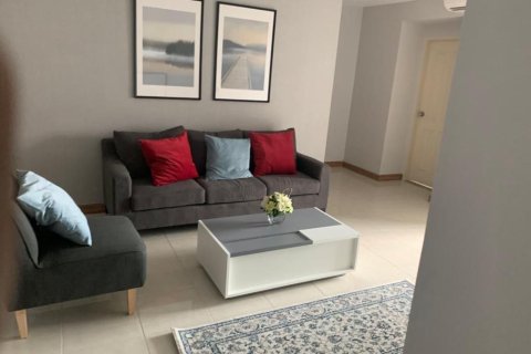 Condo in Bangkok, Thailand, 2 bedrooms  № 157757 - photo 4