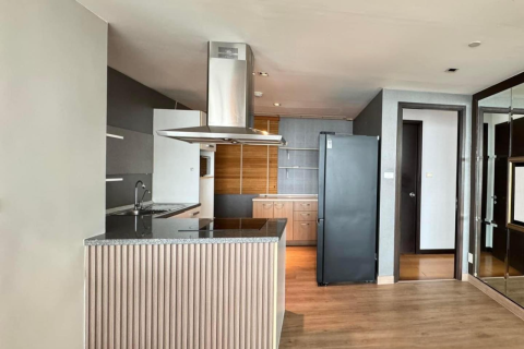 Condominio de 3 dormitorios en Bangkok, Tailandia № 157763 - foto 10
