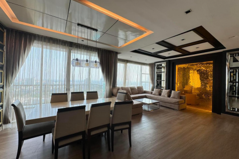 Condominio de 3 dormitorios en Bangkok, Tailandia № 157763 - foto 20