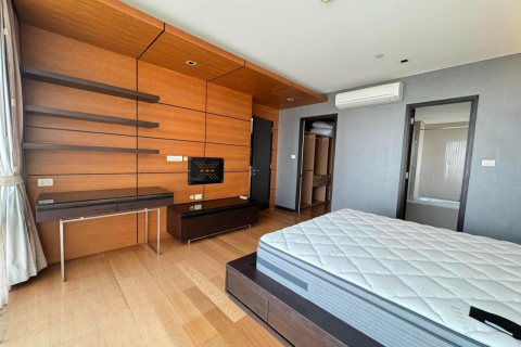 Condominio de 3 dormitorios en Bangkok, Tailandia № 157763 - foto 16