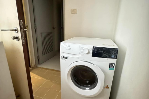 Condominio de 3 dormitorios en Bangkok, Tailandia № 157763 - foto 2