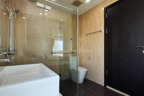 Condominio de 2 dormitorios en Bang Lamung, Tailandia № 153789 - foto 22