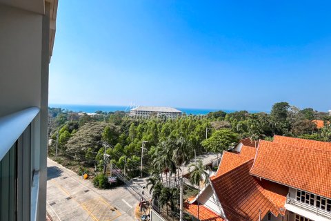 Condominio de 2 dormitorios en Bang Lamung, Tailandia № 153789 - foto 27