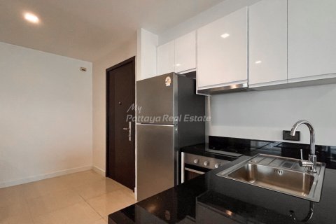 Condominio de 2 dormitorios en Bang Lamung, Tailandia № 153789 - foto 6