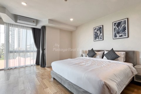 Condominio de 2 dormitorios en Bang Lamung, Tailandia № 153789 - foto 16