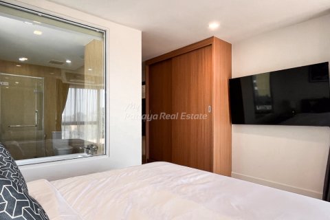 Condominio de 2 dormitorios en Bang Lamung, Tailandia № 153789 - foto 12