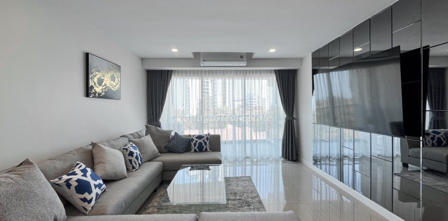 Condominio de 2 dormitorios en Bang Lamung, Tailandia № 153789