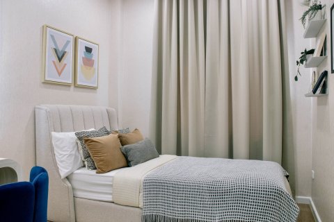 Chalet de 4 dormitorios en Pattaya, Tailandia № 203472 - foto 11