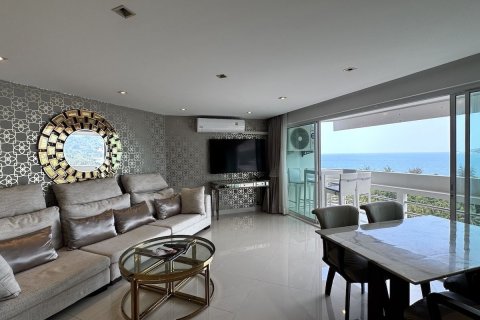 Condo in Kathu, Thailand, 2 bedrooms № 171642 - photo 2