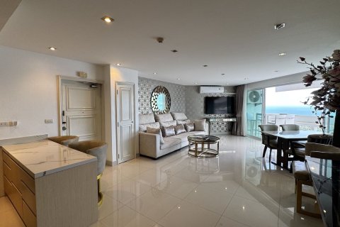 Condo in Kathu, Thailand, 2 bedrooms  № 171642