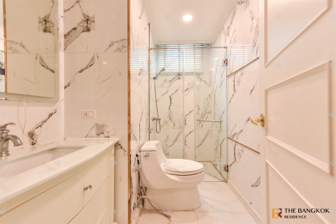 Condominio de 2 dormitorios en Bangkok, Tailandia № 220634 - foto 10