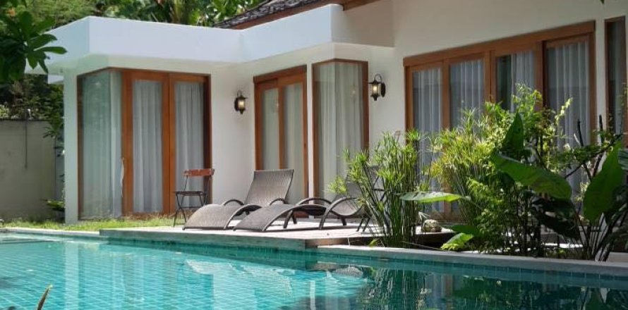 Chalet de 3 dormitorios en Chalong, Tailandia № 179877