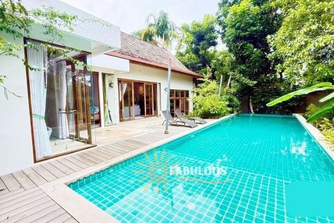 Chalet de 3 dormitorios en Chalong, Tailandia № 179877 - foto 13