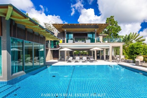 Chalet de 5 dormitorios en Bang Tao, Tailandia № 179881 - foto 8