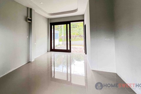 Chalet de 2 dormitorios en Narathiwat, Tailandia № 203723 - foto 5