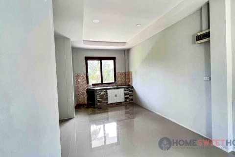 Chalet de 2 dormitorios en Narathiwat, Tailandia № 203723 - foto 3