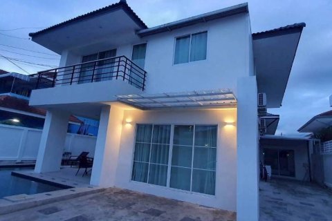 Villa in Pattaya, Thailand 6 Schlafzimmer № 170749 - Foto 8