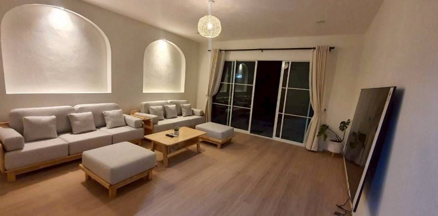Villa in Pattaya, Thailand 6 Schlafzimmer № 170749