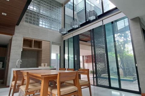 Casa de 4 dormitorios en Bangkok, Tailandia № 65657 - foto 5