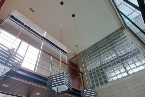 Casa de 4 dormitorios en Bangkok, Tailandia № 65657 - foto 8