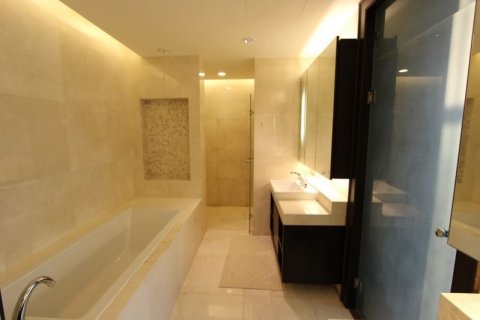 Condo à Bangkok, Thaïlande, 2 chambres  № 65659 - photo 8