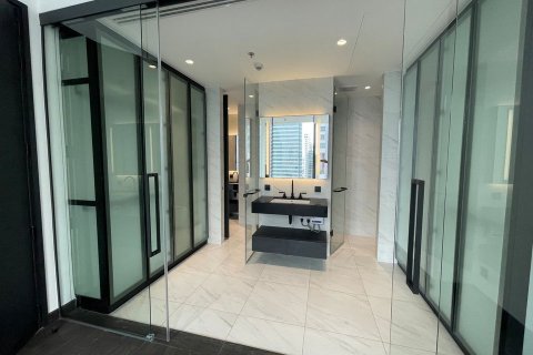 Condominio de 1 dormitorio en Sathon, Bangkok, Tailandia № 143293 - foto 4