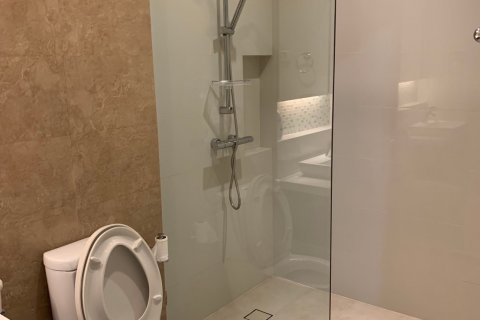 Condominio de 2 dormitorios en Bangkok, Tailandia № 143296 - foto 7