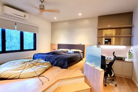 Casa de 3 dormitorios en Bangkok, Tailandia № 65396 - foto 8