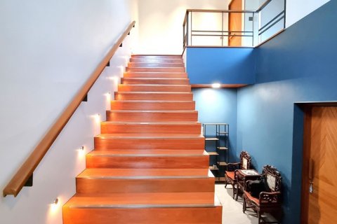 Casa de 3 dormitorios en Bangkok, Tailandia № 65396 - foto 6