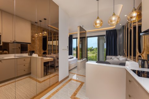 Apartamento de 2 habitaciones en Pattaya, Tailandia № 168242 - foto 3