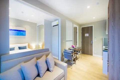 Apartment in Phuket, Thailand 2 bedrooms № 168241 - photo 2