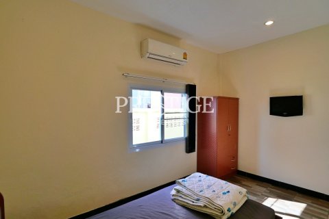 Casa de 2 dormitorios en Pattaya, Tailandia № 209118 - foto 15