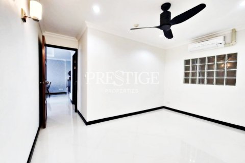 Condominio de 2 dormitorios en Pattaya, Tailandia № 209120 - foto 8