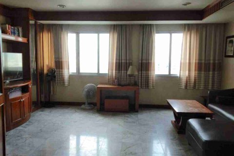 Condominio de 2 dormitorios en Bangkok, Tailandia № 183478 - foto 12