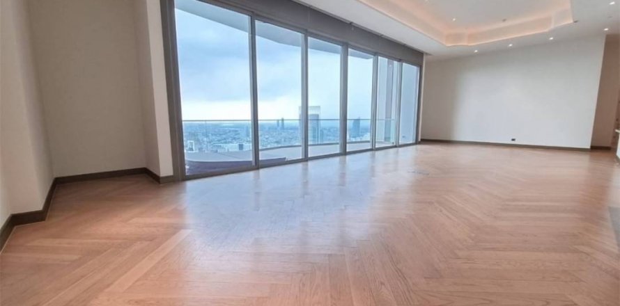 Condominio de 4 dormitorios en Khlong San, Bangkok, Tailandia № 133734