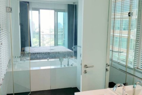 Condominio de 2 dormitorios en Pathum Wan, Bangkok, Tailandia № 133733 - foto 9