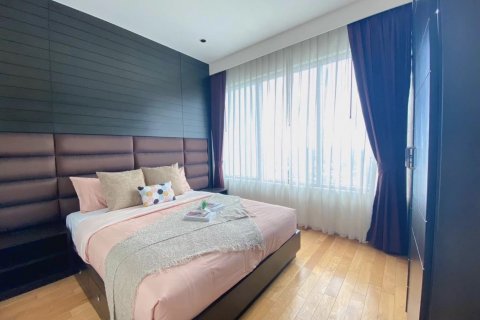Condo in Watthana, Bangkok, Thailand, 2 bedrooms  № 133732 - photo 15