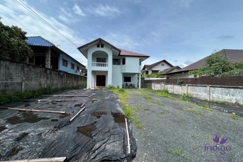 Casa de 4 dormitorios en Chiang Mai, Tailandia № 205579 - foto 15