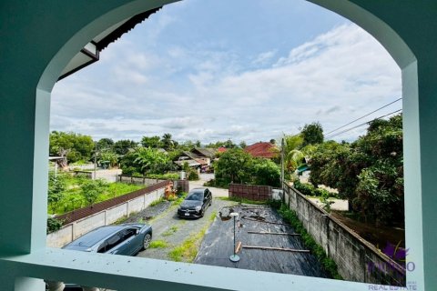 Casa de 4 dormitorios en Chiang Mai, Tailandia № 205579 - foto 10
