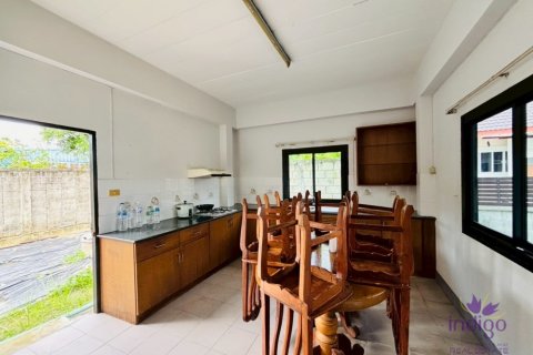 Casa de 4 dormitorios en Chiang Mai, Tailandia № 205579 - foto 3