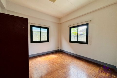 Casa de 4 dormitorios en Chiang Mai, Tailandia № 205579 - foto 5